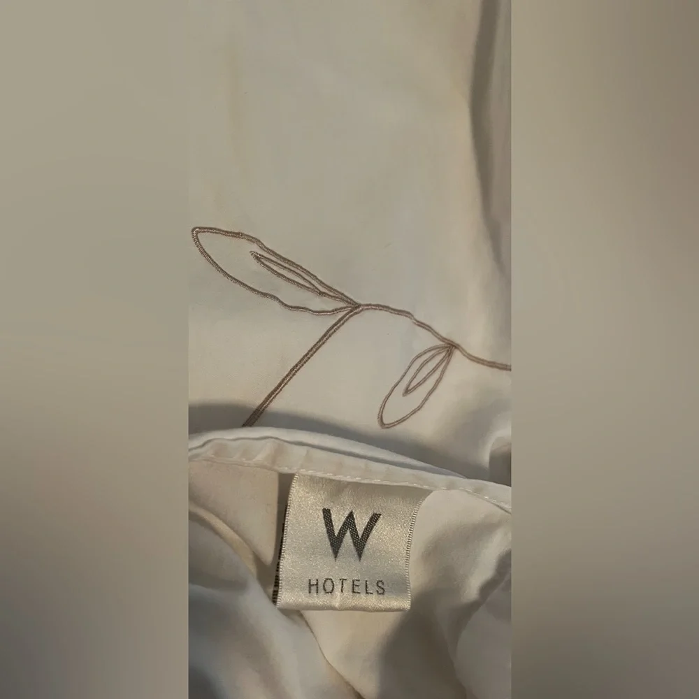 W Hotel Brand Luxury Duvet Set